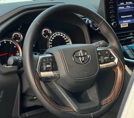Toyota Land Cruiser GXR V6 2024 — аренда в Дубае — фото 2