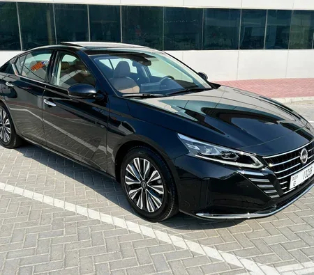 Nissan Altima 2024 in Dubai — photo 8