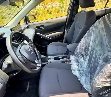 Toyota Corolla Cross Hybrid 2024 — аренда в Дубае — фото 6