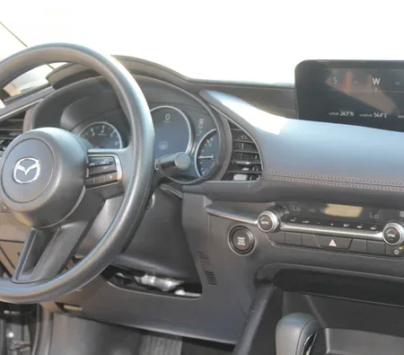 Mazda 3 Sedan 2025 in Abu Dhabi — photo 2
