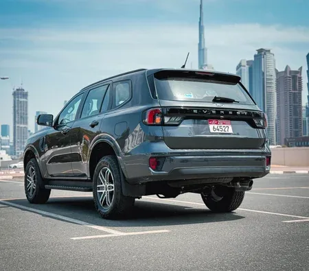 Ford Everest 2024 — аренда в Абу-Даби — фото 6
