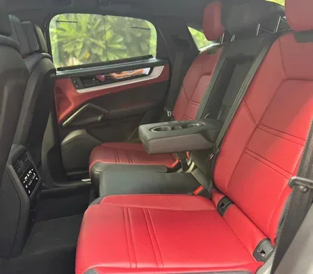 Porsche Cayenne Coupe 2024 — аренда в Дубае — фото 10
