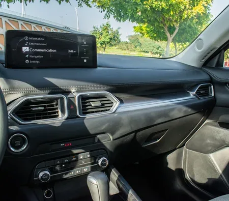 Mazda CX 5 2025 in Dubai — photo 8