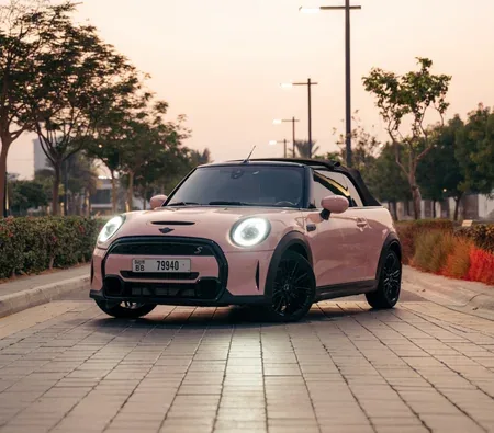 Mini Cooper S Convertible 2023 for rent