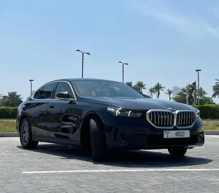 BMW 520i 2024 in Abu Dhabi — photo 10
