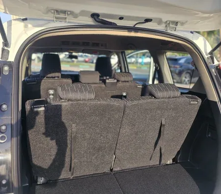 Suzuki Ertiga 2025 in Abu Dhabi — photo 4