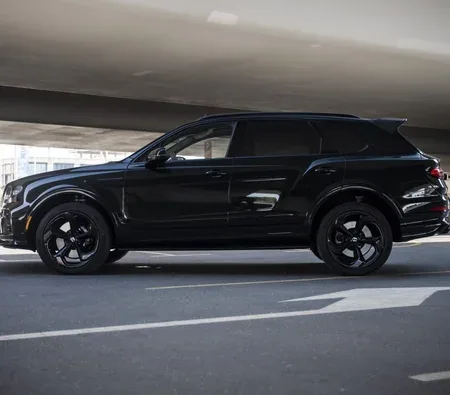 Bentley Bentayga 6.0 2022 in Dubai — photo 10