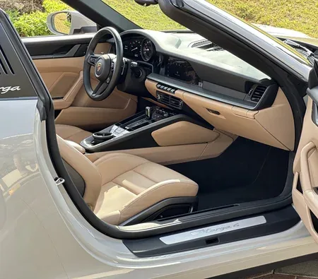 Porsche 911 Targa 4 GTS Spyder 2023 in Dubai — photo 5