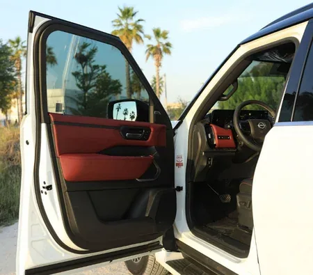 Nissan Patrol Platinum 2025 in Dubai — photo 7