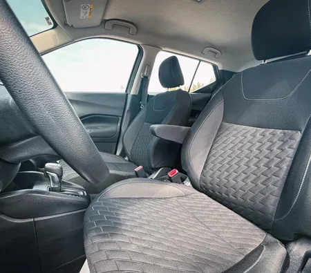 Nissan Kicks 2024 in Dubai — photo 10