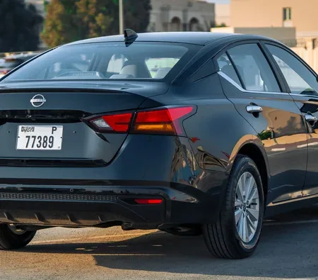 Nissan Altima 2024 in Dubai — photo 4