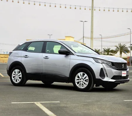 Peugeot 3008 2025 in Dubai — photo 6