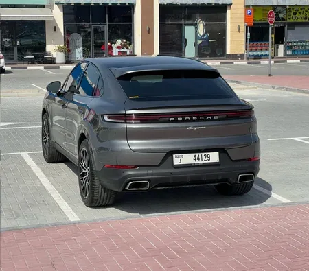 Porsche Cayenne Coupe 2025 in Dubai — photo 5