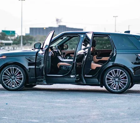 Land Rover Range Rover Sport 2019 in Dubai — photo 5
