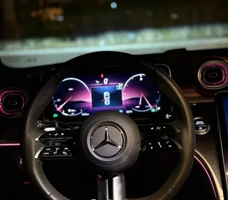 Mercedes-Benz C200 2024 in Dubai — photo 2