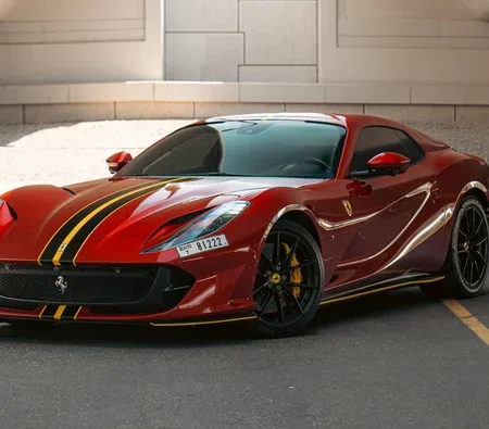 Ferrari 812 GTS 2023 — аренда в Дубае — фото 8