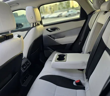 Land Rover Range Rover Velar 2020 in Dubai — photo 3