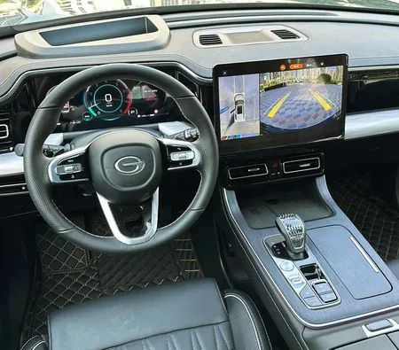 Gac GS8 2025 in Dubai — photo 2