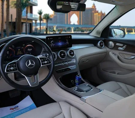 Mercedes-Benz GLC 300 2021 in Dubai — photo 2
