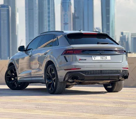 Audi RS Q8 2023 — аренда в Дубае — фото 5