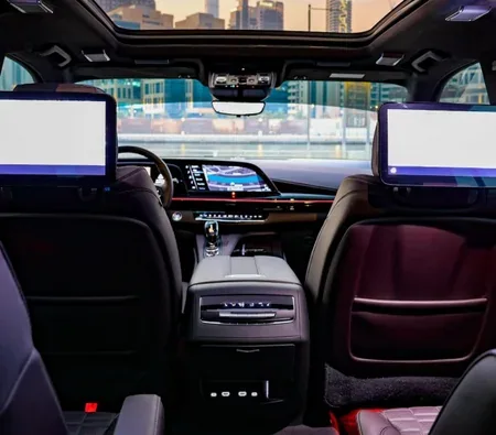 Cadillac Escalade Platinum Sport 2021 in Sharjah — photo 3