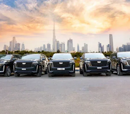 Cadillac Escalade Platinum Sport 2021 — аренда в Шардже — фото 2