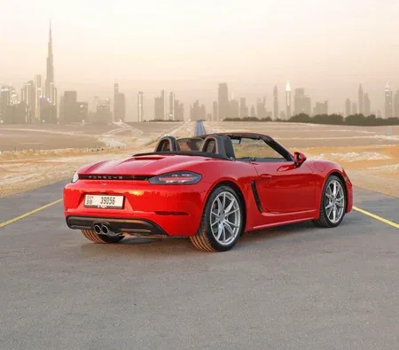 Porsche 718 Boxster 2024 in Sharjah — photo 9