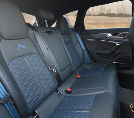 Audi RS6 avant performance 2024 in Sharjah — photo 8