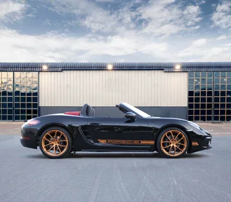 Porsche 718 Boxster 2024 in Sharjah — photo 10