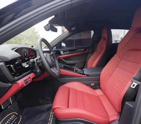 Porsche Panamera 2024 in Sharjah — photo 8