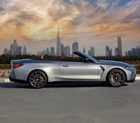 BMW M4 Competition Convertible 2022 in Ras Al Khaimah — photo 4