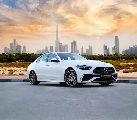 Mercedes-Benz C200 2024 in Ras Al Khaimah — photo 8