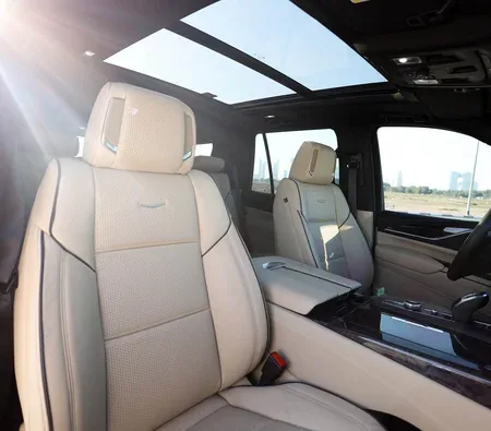 Cadillac Escalade Platinum 2023 in Ras Al Khaimah — photo 4