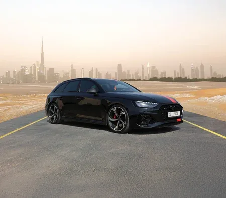 Audi RS4 Competition 2024 напрокат