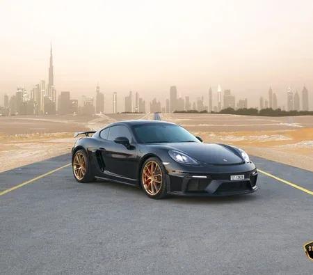 Porsche GT4 2023 напрокат