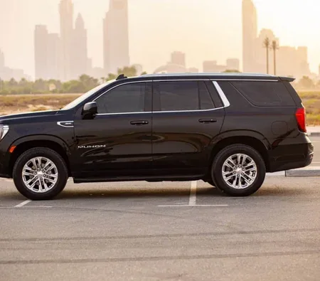 GMC Yukon 2022 in Abu Dhabi — photo 4