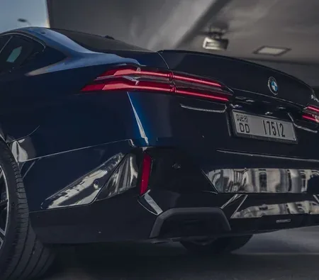 BMW 520i 2025 in Dubai — photo 8