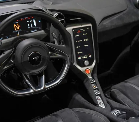 McLaren 750S Spider 2025 in Dubai — photo 9