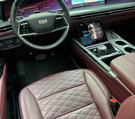 Cadillac Escalade Platinum Sport 2025 in Dubai — photo 7