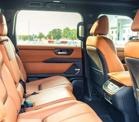 Nissan Patrol Titanium 2025 in Dubai — photo 8