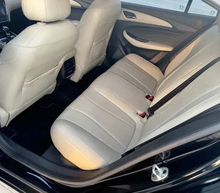 Mg 5 2023 in Dubai — photo 4