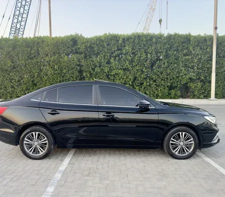 Mg 5 2023 in Dubai — photo 6