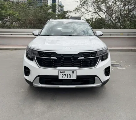 Kia Seltos 2025 in Dubai — photo 2