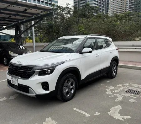 Kia Seltos 2025 in Dubai — photo 4