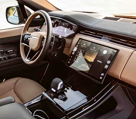 Land Rover Range Rover Sport HSE V6 2024 in Dubai — photo 8