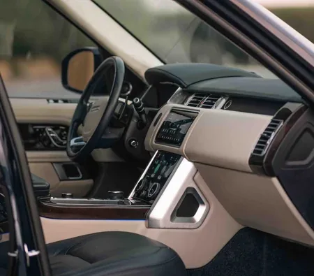 Land Rover Range Rover Vogue 2022 — аренда в Дубае — фото 4