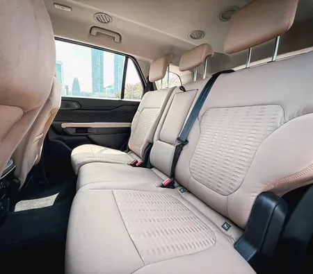 Ford Everest 2024 in Fujairah — photo 8