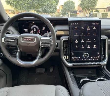 GMC Yukon Elevation 2025 — аренда в Дубае — фото 9