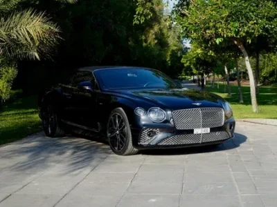 Bentley Continental GTC 2023