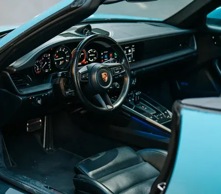 Porsche 911 Carrera 2024 — аренда в Дубае — фото 3